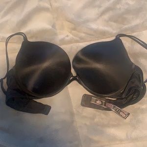 GENTLY USED VS VERY SEXY PUSH-UP 38C PADDED